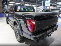 18款福特猛禽F-150皮卡3.5T牛逼性能无惧翻山越岭超值优惠价格