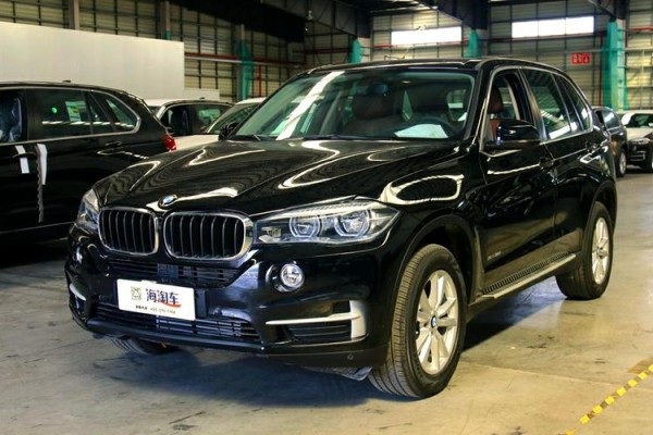 18款宝马X6港口现车颜色齐配置丰富宝马X6中东版3.0T城市SUV