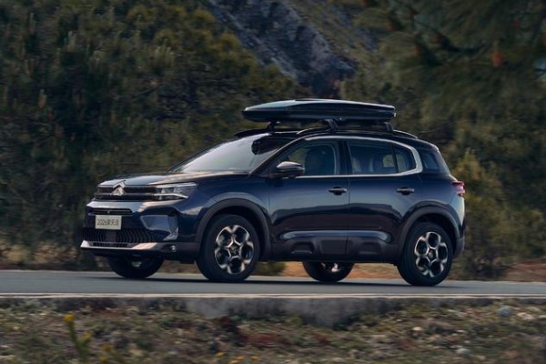 17款福特野马2.3T美规版2最低报价多少钱福特野马配置详解