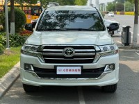 17款中东酷路泽4600V8中东版不一样的动力感受 酷路泽4600越野