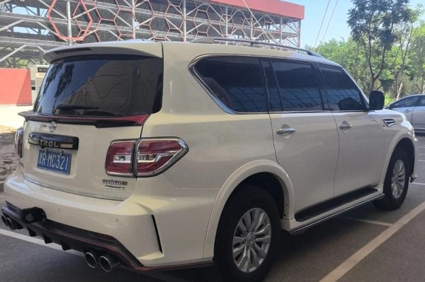 17款日产途乐Y62优惠报价促销 日产途乐4.0七座越野油耗尺寸参数