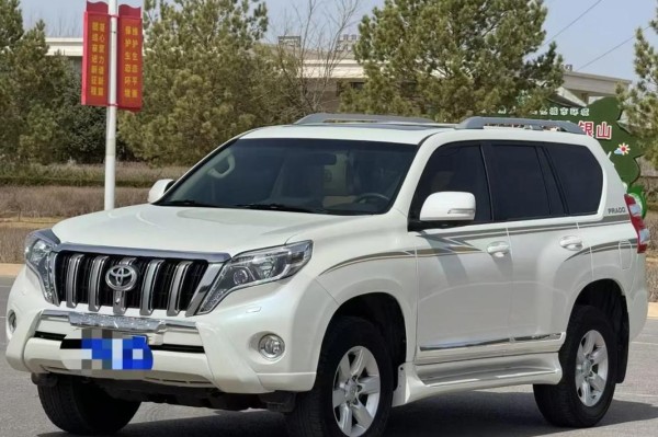 18款丰田霸道2700中东版现车到店全时四驱价优普拉多年底促销