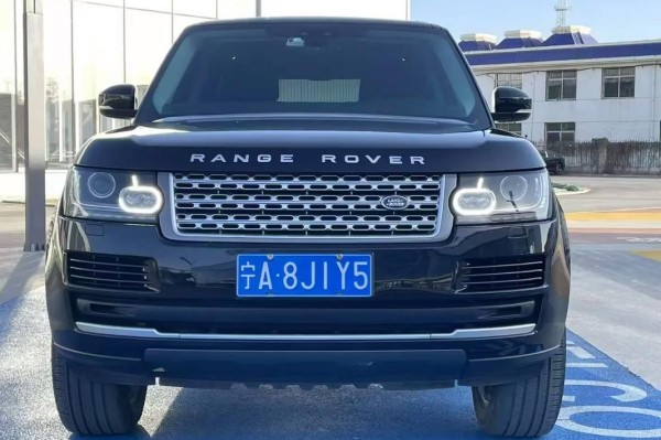 17款路虎揽胜行政加版3.0T柴油HSE天津港降价促销最低报价