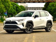 15-18万买什么车好?RAV4荣放指南者等四款合资SUV行情导购