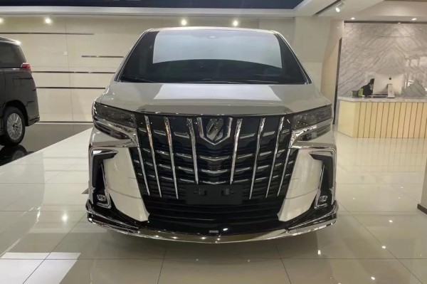 18款全新丰田埃尔法蒙娜丽莎逐浪版现车优惠来袭全国仅此一台