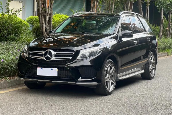 18款奔驰GLE400价格性能大升级加版奔驰GLE400详细配置多少钱