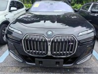 17款宝马M760Li xDrive现车行情钜惠宝马M760Li最低多少钱