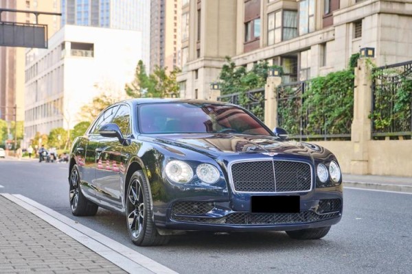 18款宾利飞驰V8S原装进口城市轿车天津港现车实拍报价优惠