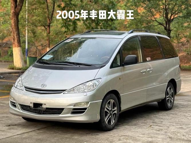 17款丰田普瑞维亚大霸王中东版MPV商务价丰田普瑞维亚7座配置图片