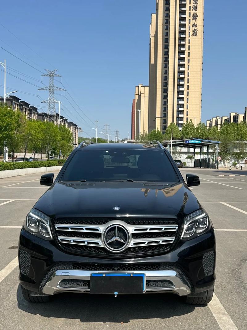 17款奔驰GLS450美规售价包上京牌可分期奔驰GLS450发动机参数现车