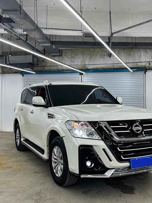 17款日产尼桑途乐4.05.6报价优惠中平行进口车日产途乐口碑如何